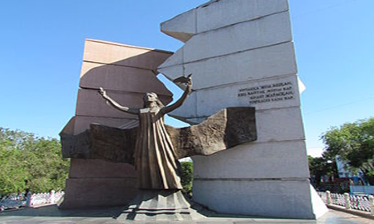 Монумент «Заря Независимости»